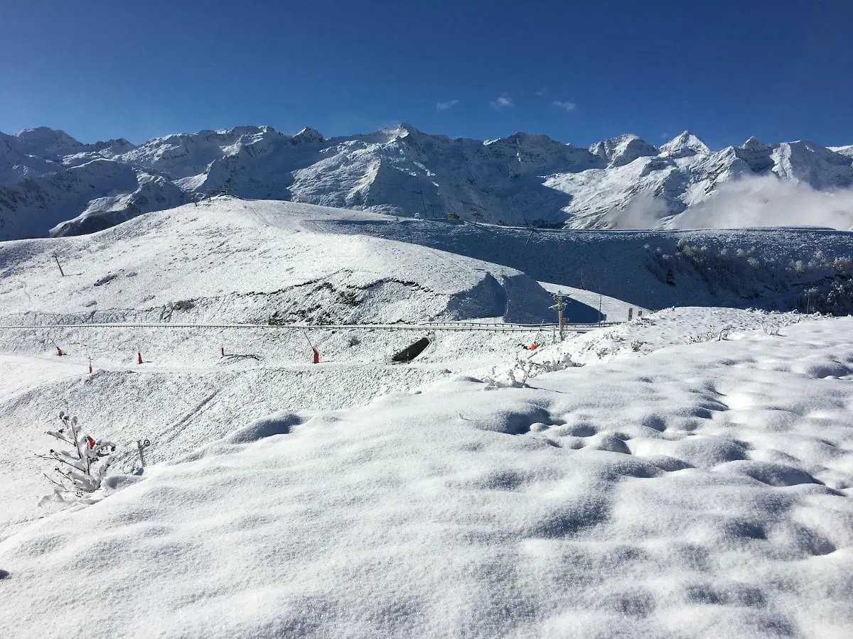 Appartement Superbagneres France